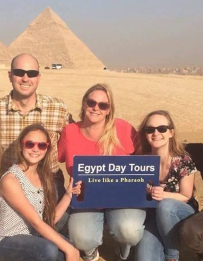 Cairo pyramids tours